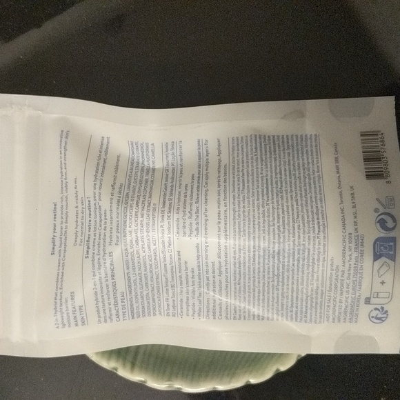 Toner & Moisturizer - Picture 2 of 3